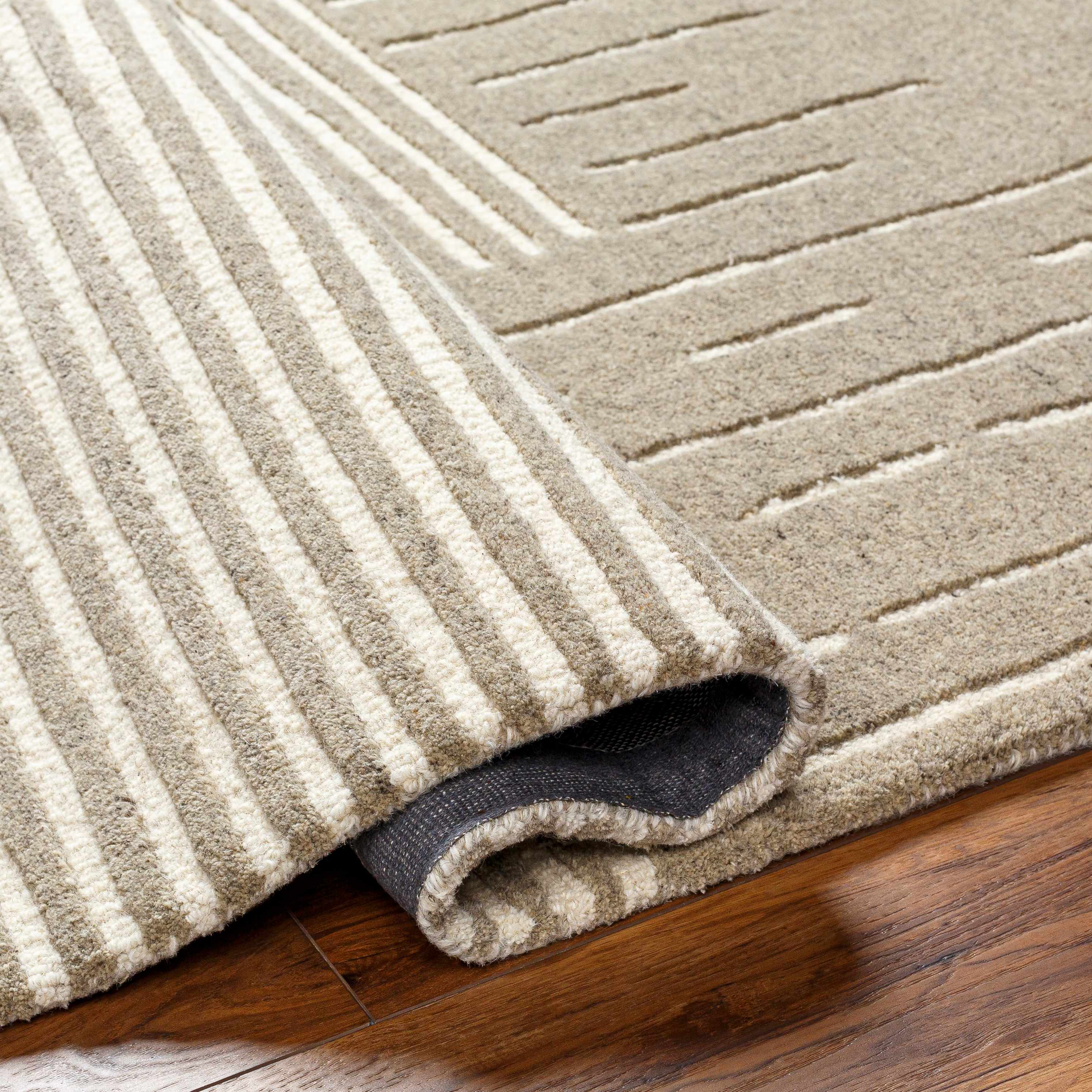 Akuji Area Rug - Clearance - Image 4
