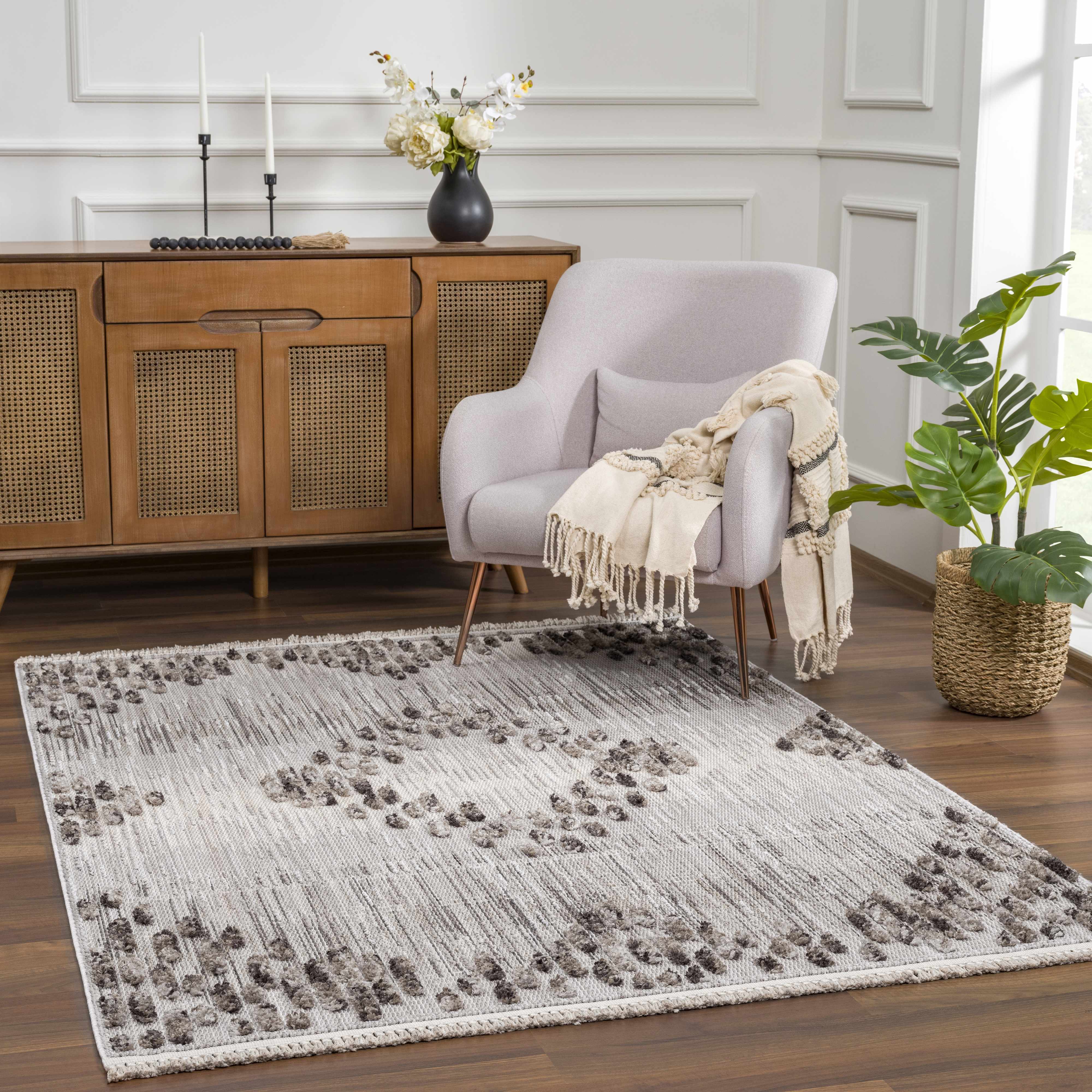 Cabarroguis Area Rug - Image 3