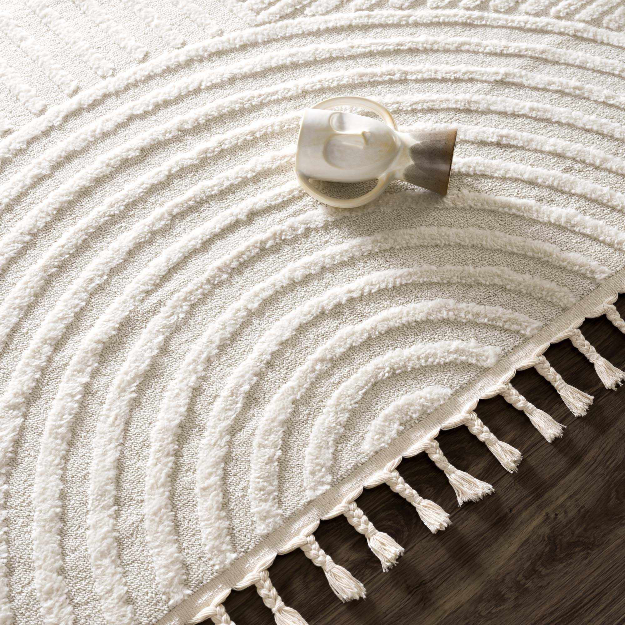 Guiling 3D Rainbow Area Rug with Tassels - Image 10