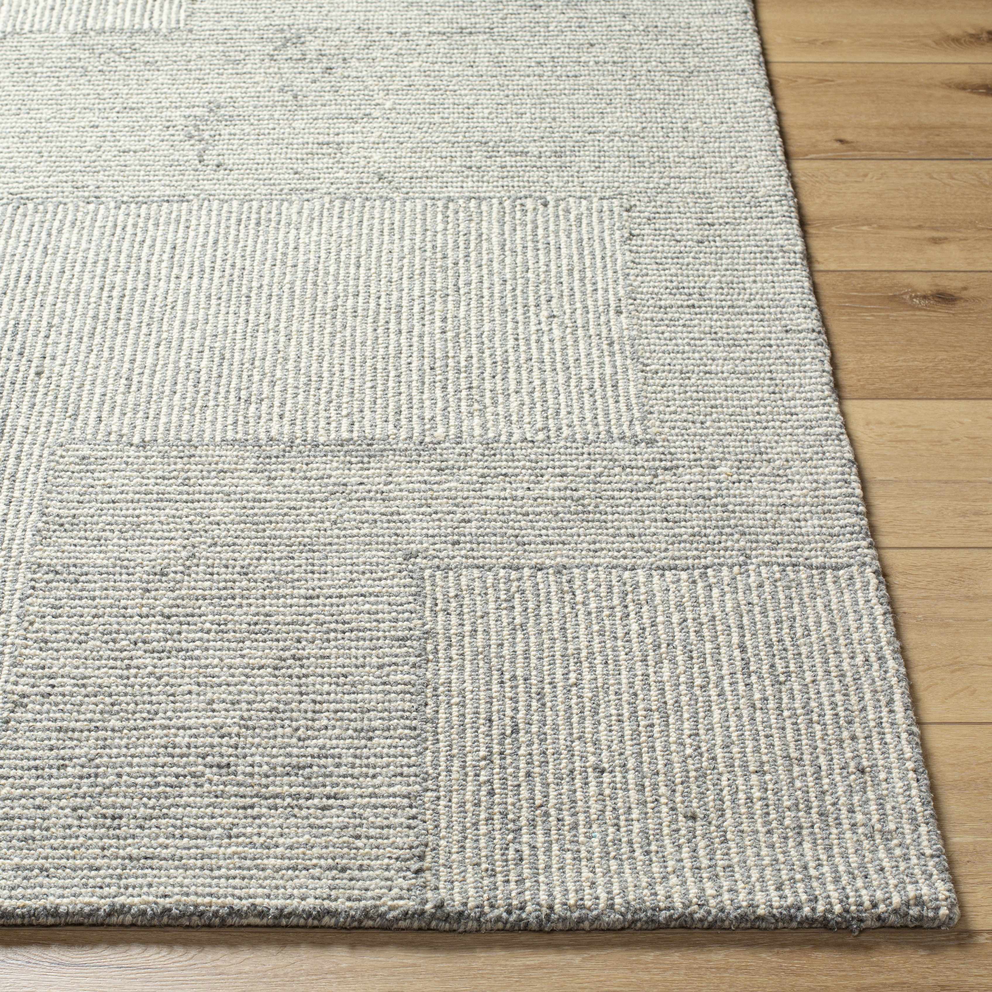 Gunda Area Rug - Image 4