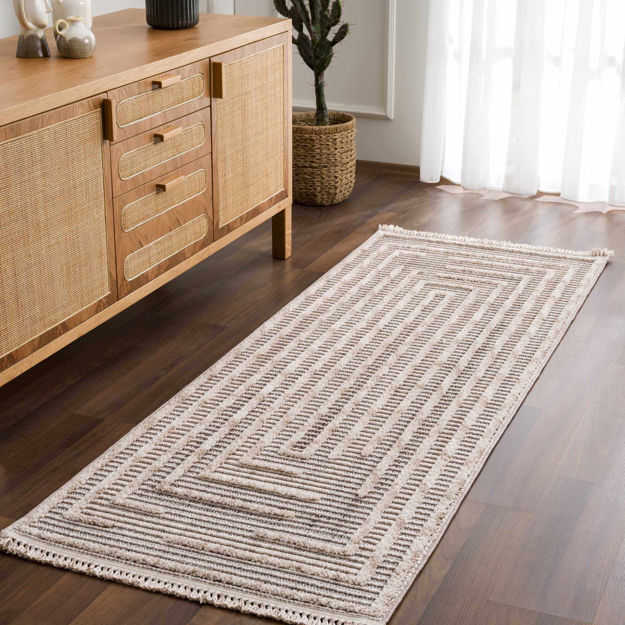 Lunao Area Rug - Image 7