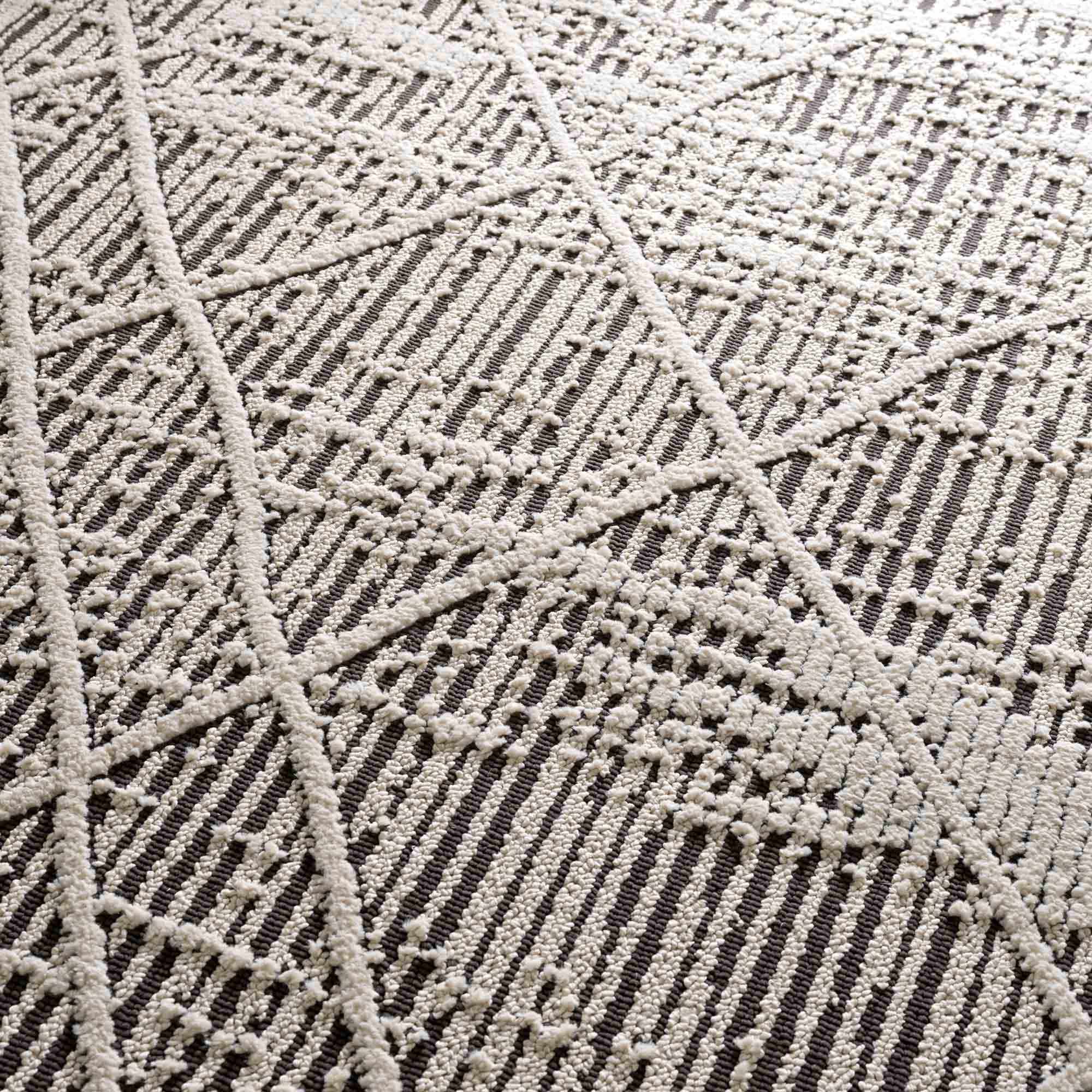 Umay Textured Beige Rug - Clearance - Image 15